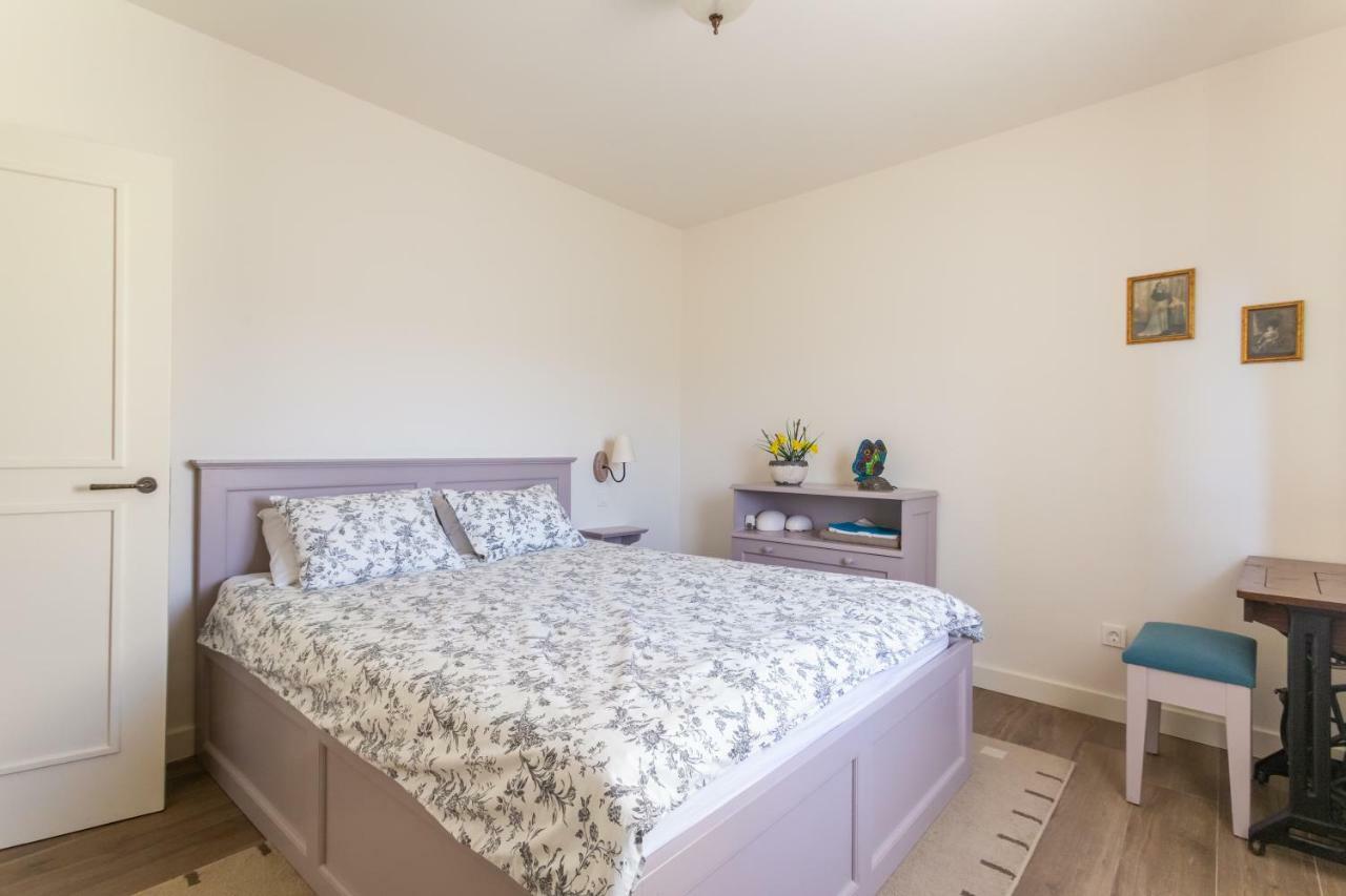 Apartament Adorma Hum Zewnętrze zdjęcie